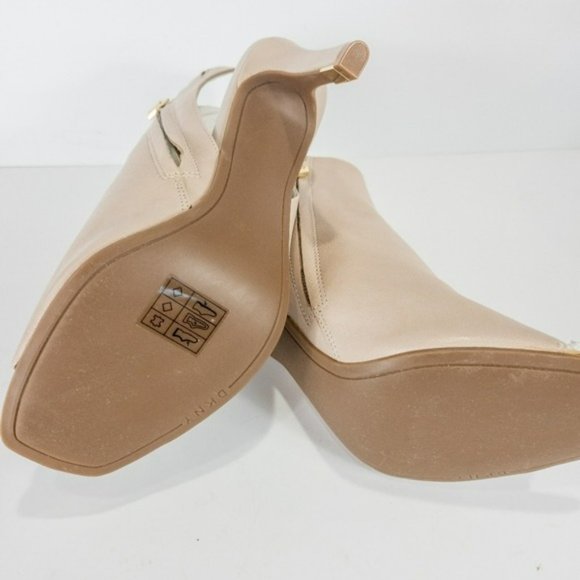 DKNY Boston Leather Sandal Vanilla -6.5 - Picture 8 of 8